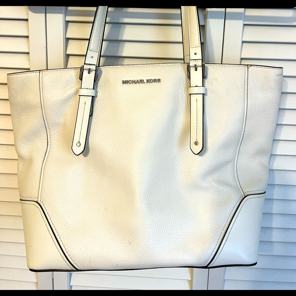 EUC Micheal koors tote